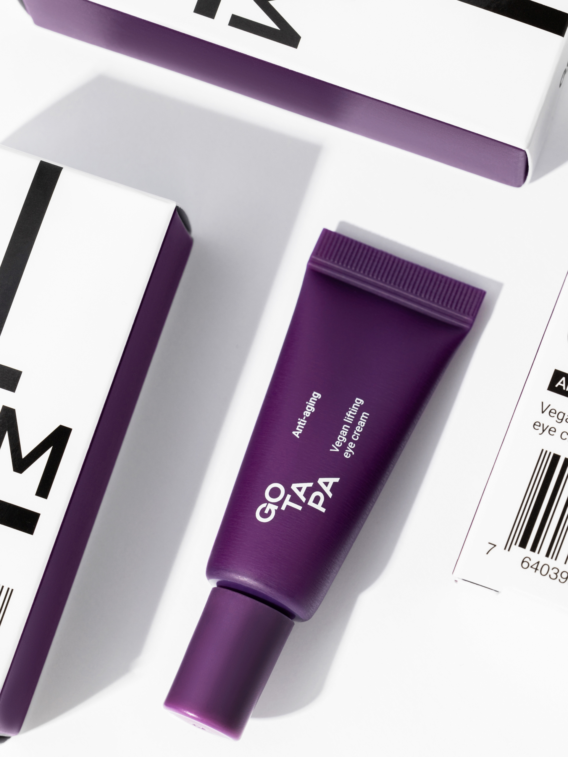 Vegan lifting eye cream