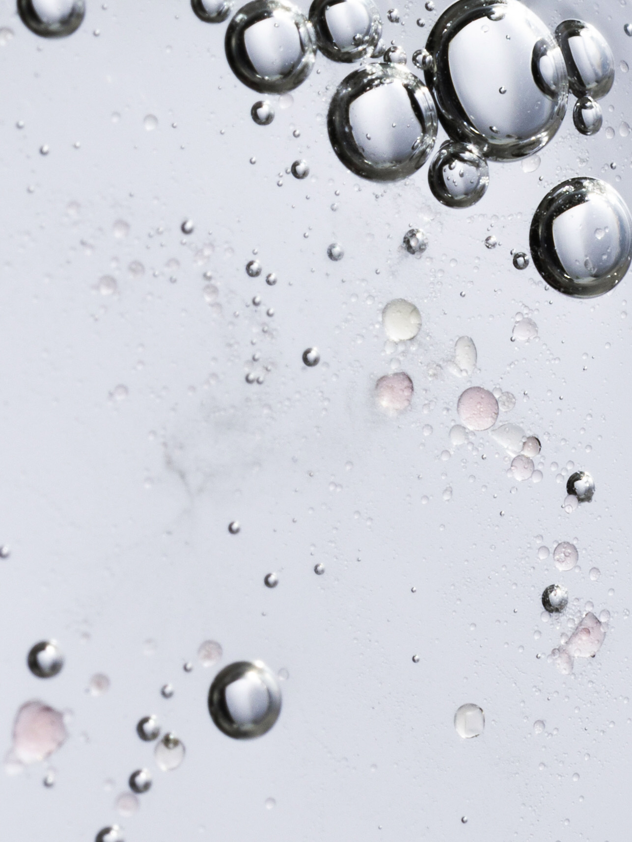 Microcapsule balancing toner